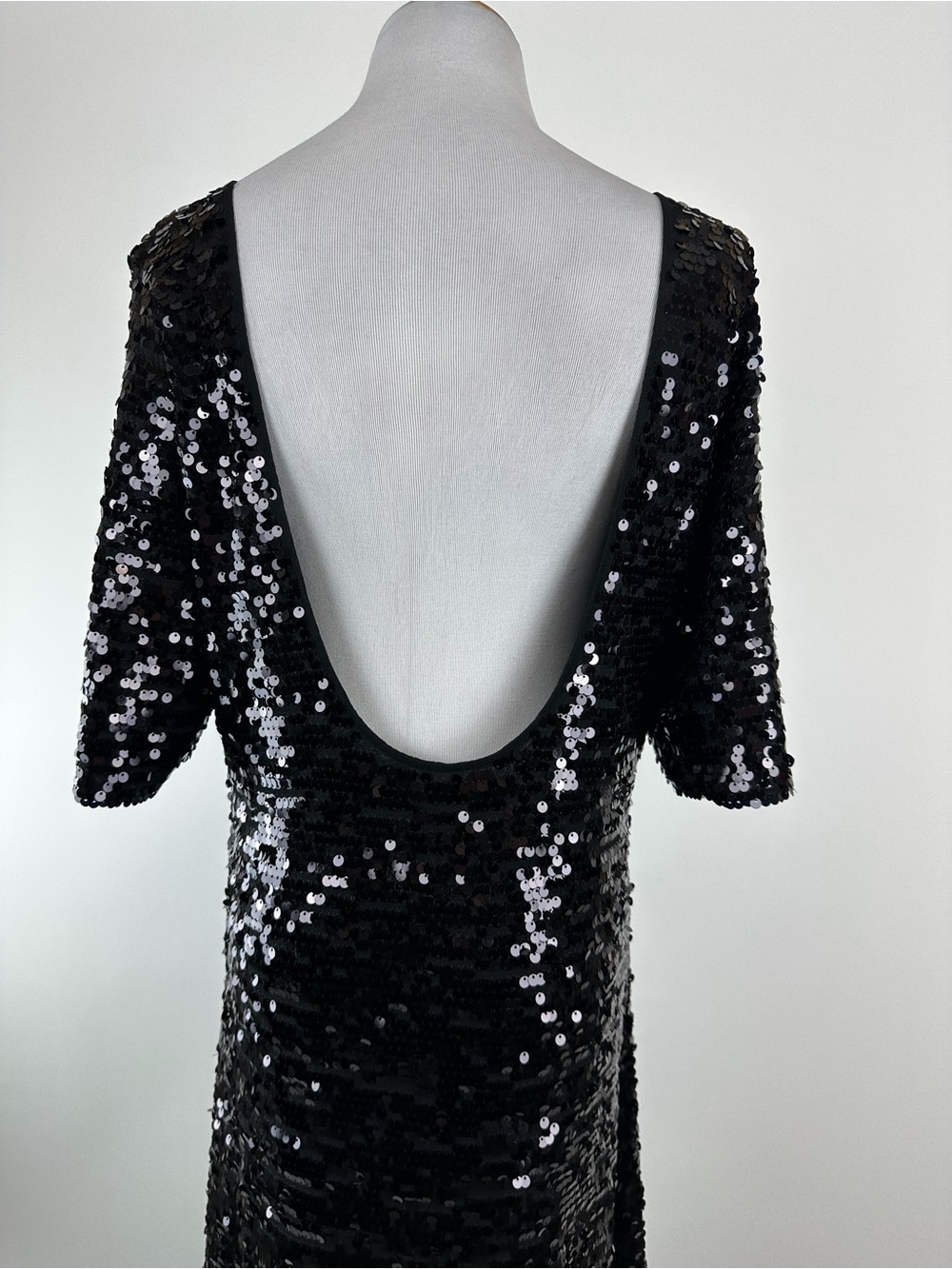 BCBGMAXAZRIA Ennor Black Sequin Floor Length Low Back Dress Size Large - Picture 11 of 13